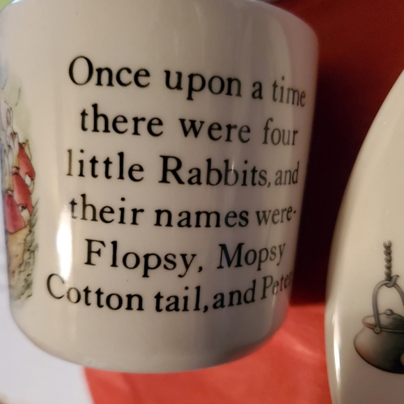 NWOT Peter Rabbit Fine China Set by Wedgewood - Picture 15 of 16